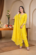 Crunchy Silk Fabric | PANT SET