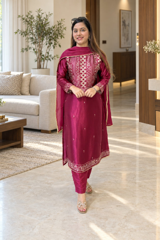 Cherry Gajji Silk | Pant Set Hover Image